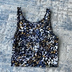 Lululemon Crop Tank • no size dot